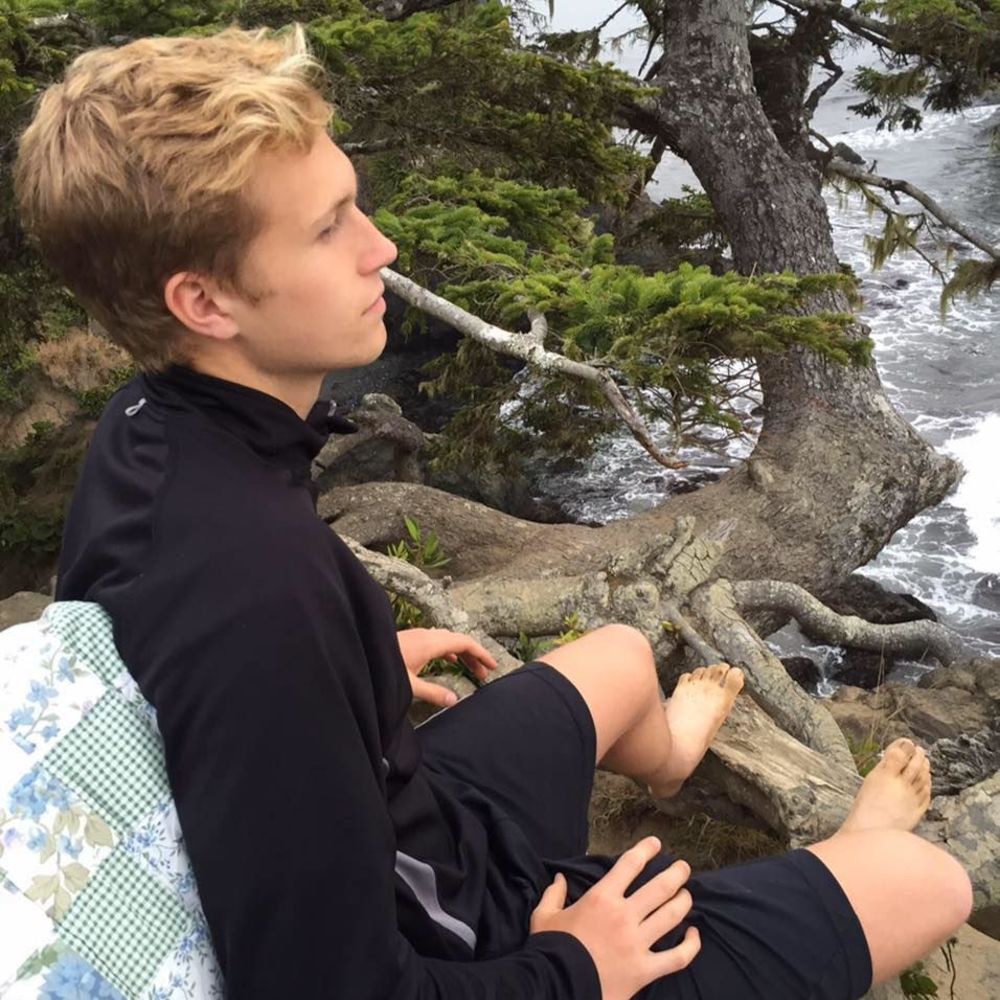 Meet your Posher, Zach